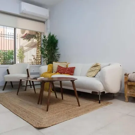 Unique Design Elegant 2 Bd In Historic Mets W Athens