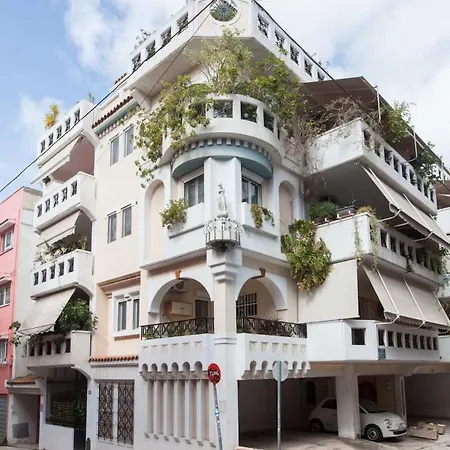 Unique Design Elegant 2 Bd In Historic Mets W