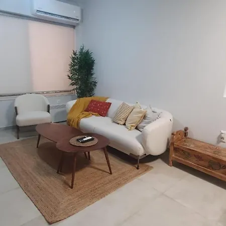 Apartment Unique Design Elegant 2 Bd In Historic Mets W Athens